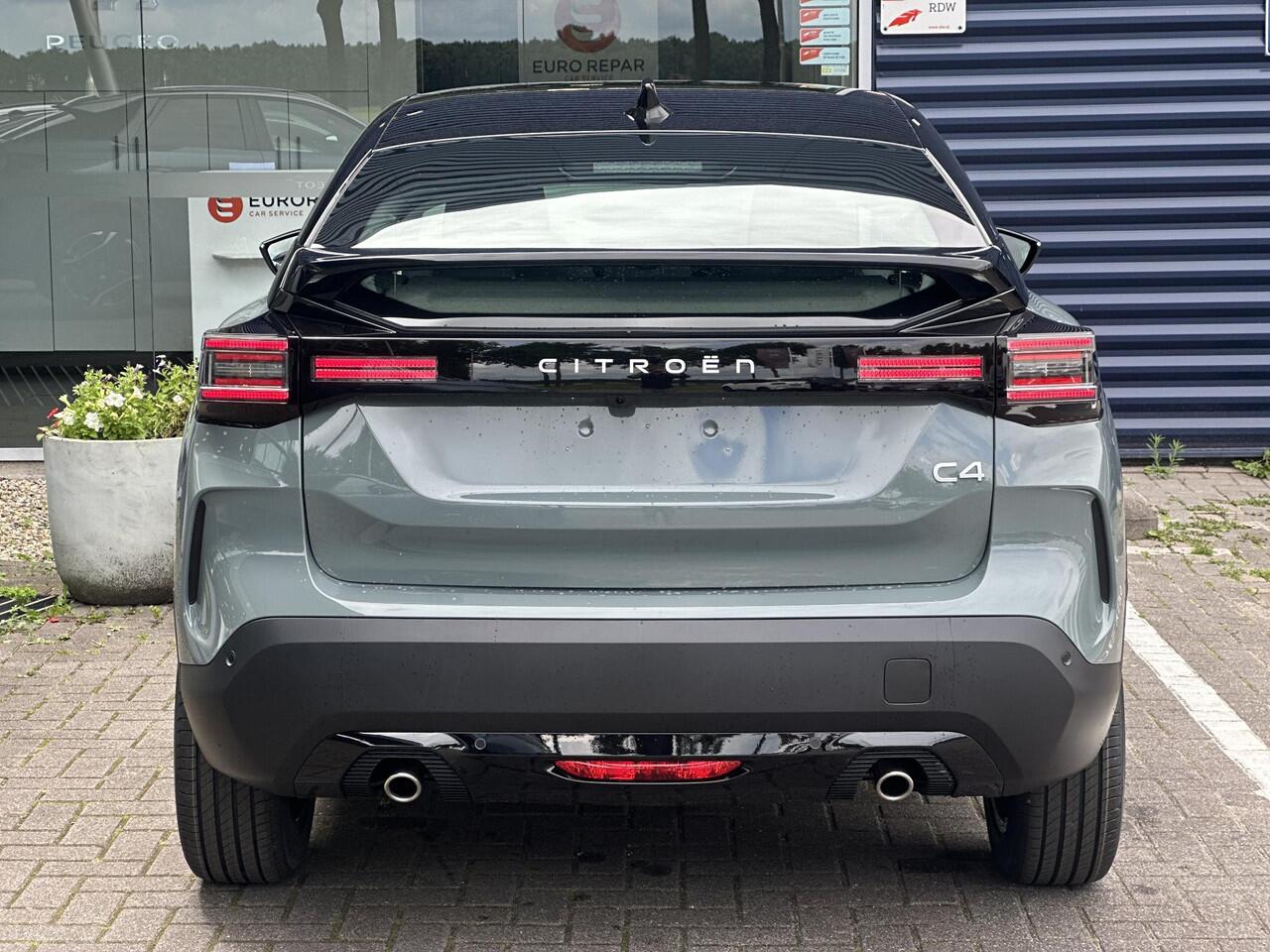 Citroen C4 1.2 Hybrid 145pk Business | Voorruit-/Stoelverwarming | Comfort Seats | PHC vering | Adaptive Cruise Control | Climate Control | Parkeercamera/-sensoren | Apple Carplay/Android Auto | Full LED | Dodehoekdetectie | Navigatie |