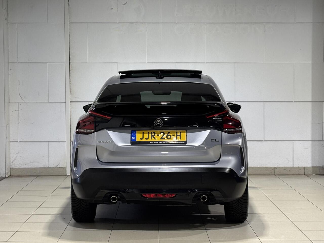 Citroen C4 Shine Pack 1.2 Turbo 130pk EAT8 | SCHUIF/KANTELDAK | NAVI | STOEL+STUURVERW. | CAMERA | LEDER | ADAPTIVE CRUISE | DODEHOEKBEW. | MAX