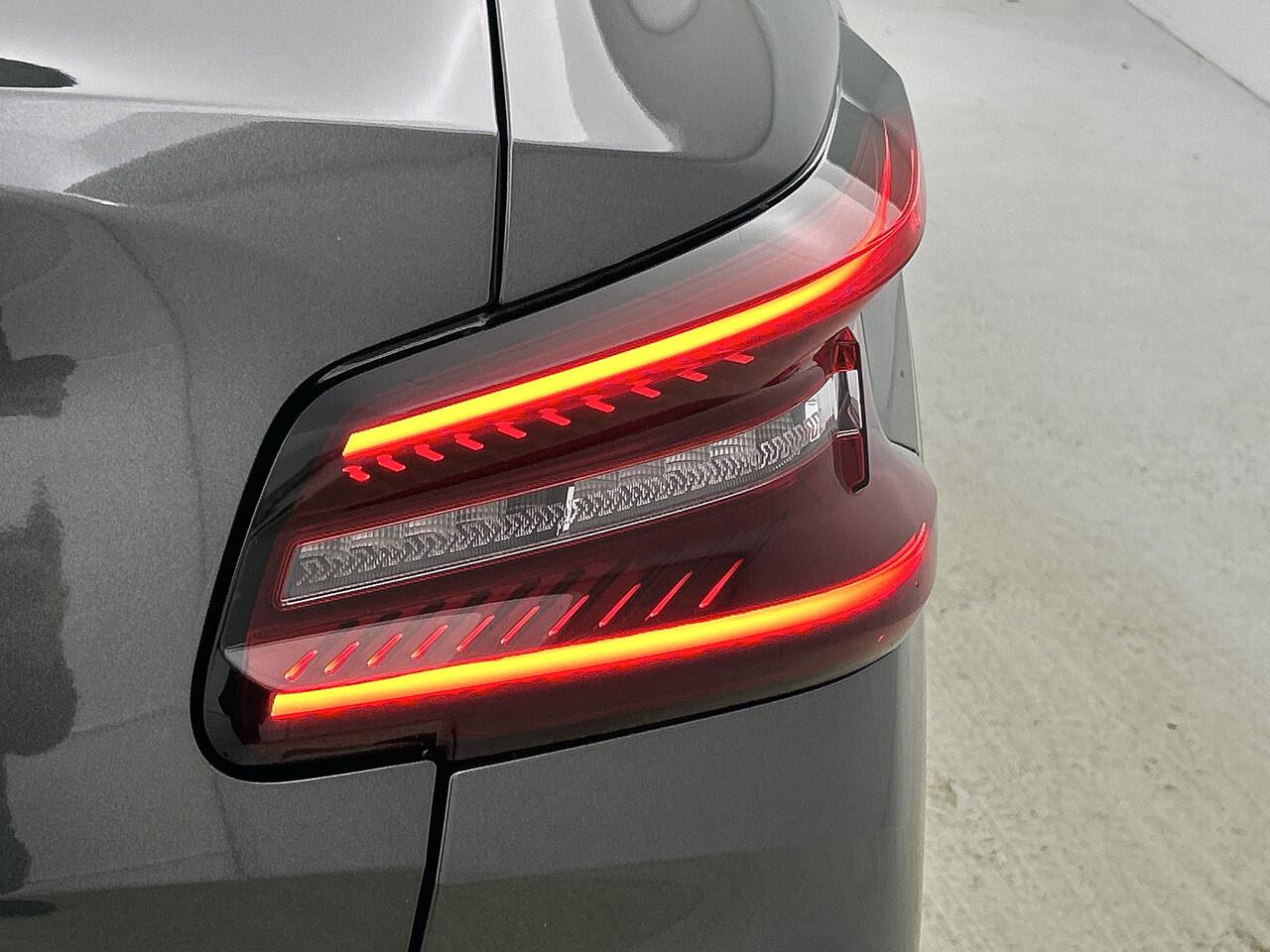 Citroen C4 X 130 PK Automaat Feel Pack | Rijklaar Panoramadak | Head up display | Adaptive CC |