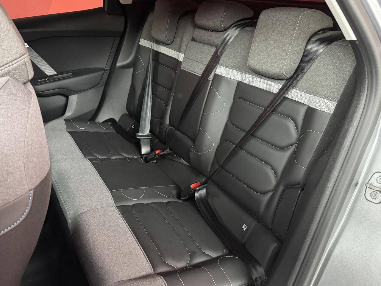 Citroen C4 1.2 Puretech Shine | Camera | Head-up display | Navigatie | APK 18-11-2027 |