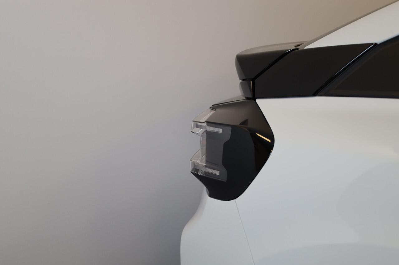 Citroen C4 Hybrid 136 Max Automaat 6 |Stoel- en stuurverwarming | Camera en Sensoren |