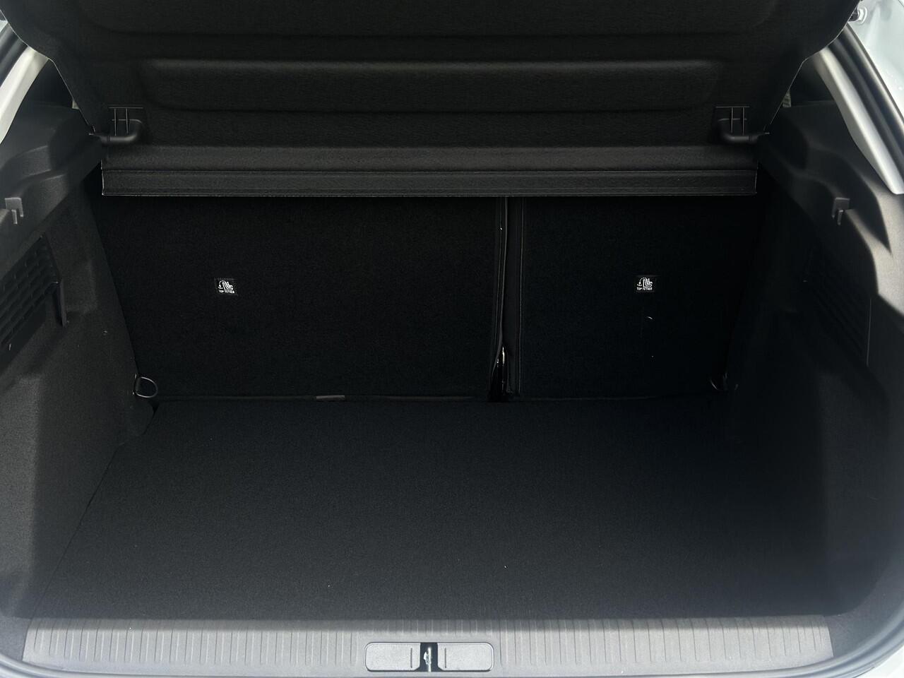 Citroen C4 1.2 Hybrid 145pk Business | Adaptive Cruise Controle | Stoelverwarming | Comfort Seats | Navigatie | Climate Controle | Apple Carplay/Android Auto | Parkeercamera/-sensoren | Full LED |