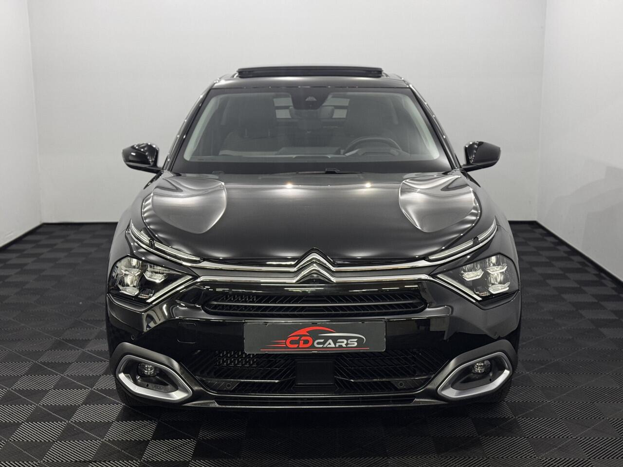 Citroen C4 1.2 Puretech Max 131PK Pano, Leder, 360 Camera, Head-up display, Massage stoelen, Keyless start, Cruise control, Stoelverwarming