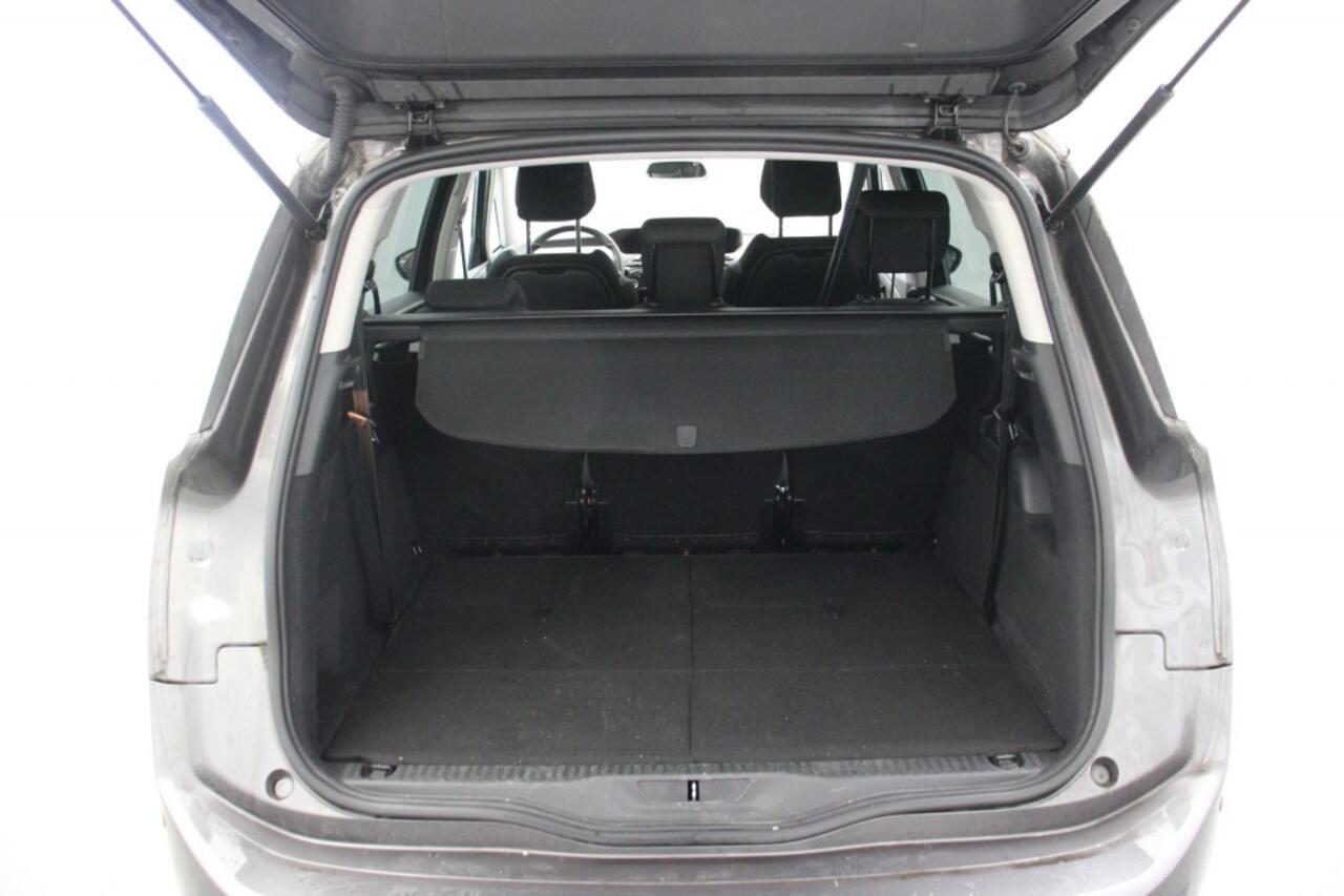 Citroen C4 SpaceTourer 1.2 PureTech Business 7 Persoons - Carplay, Navi, Camera, Cruise