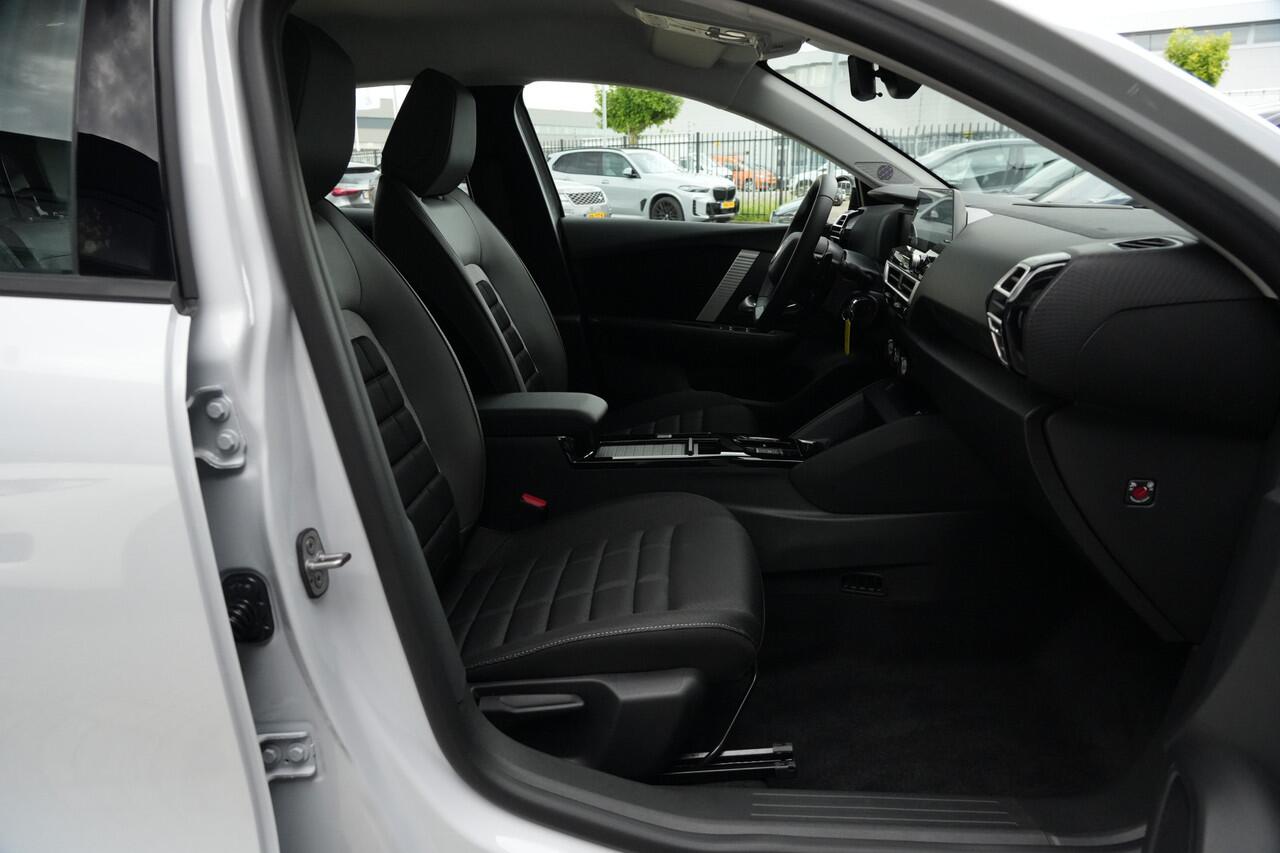 Citroen C4 1.2 Hybrid 145pk Plus 145pk Navigatie/Cruise/Camera