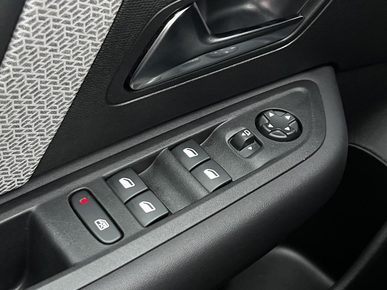 Citroen C4 1.2 Puretech Shine | Pano | Carplay | LED | Camera | HUD