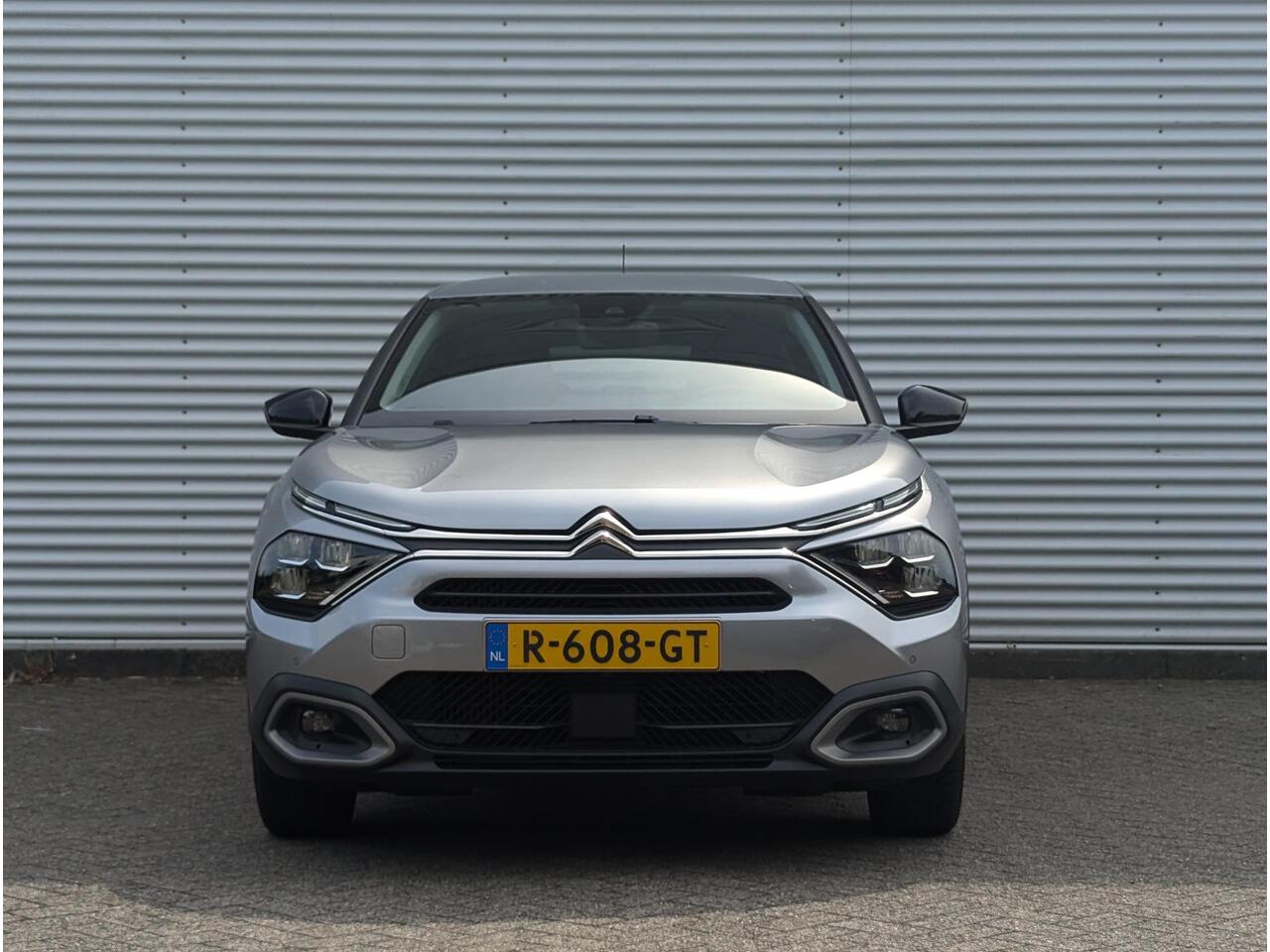 Citroen C4 Shine 1.2 PureTech 130pk NAVI | CAMERA | ADAPTIVE CRUISE | HIFI AUDIO | KEYLESS ENTRY | DAB+ |