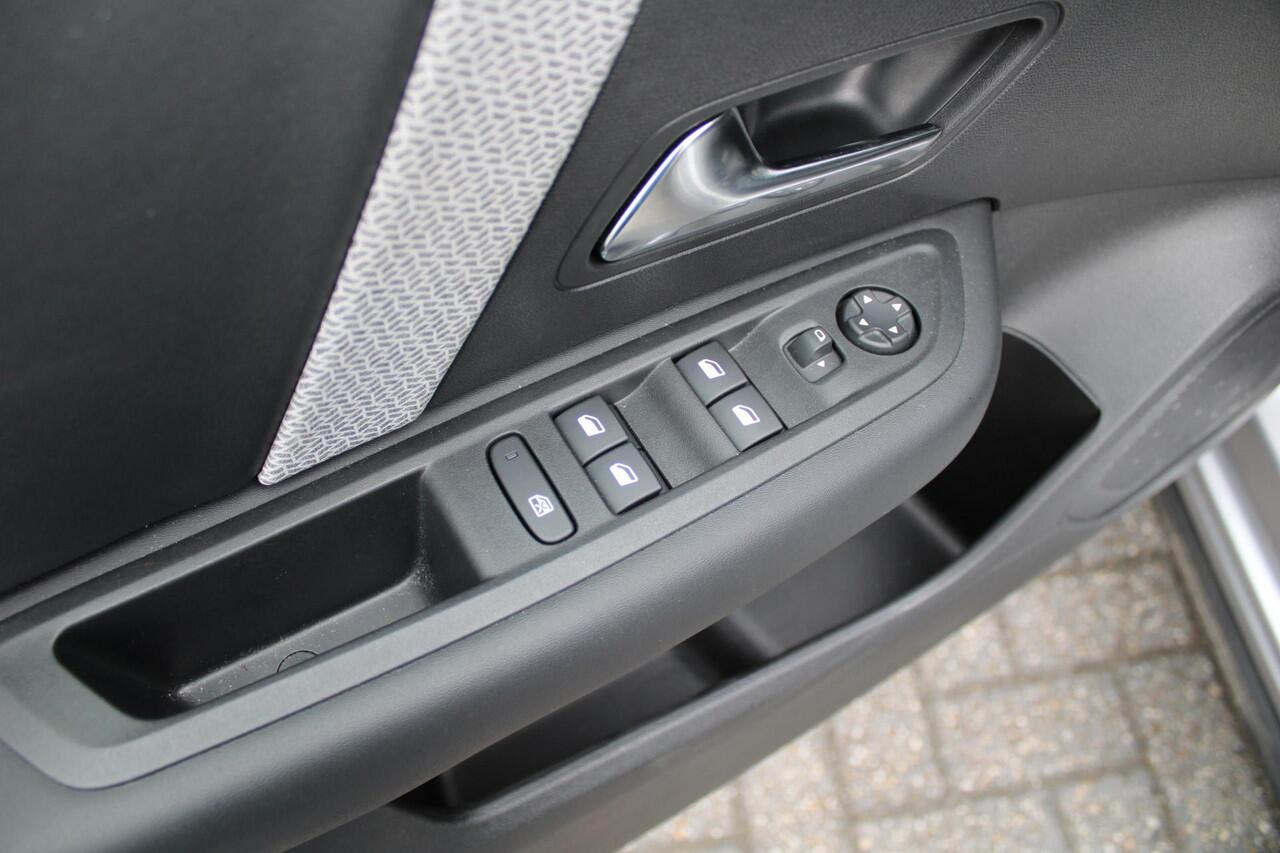 Citroen C4 1.2 Puretech 130 You Cruise/Climate control, Camera, Apple carplay/Android, Radio/DAB,