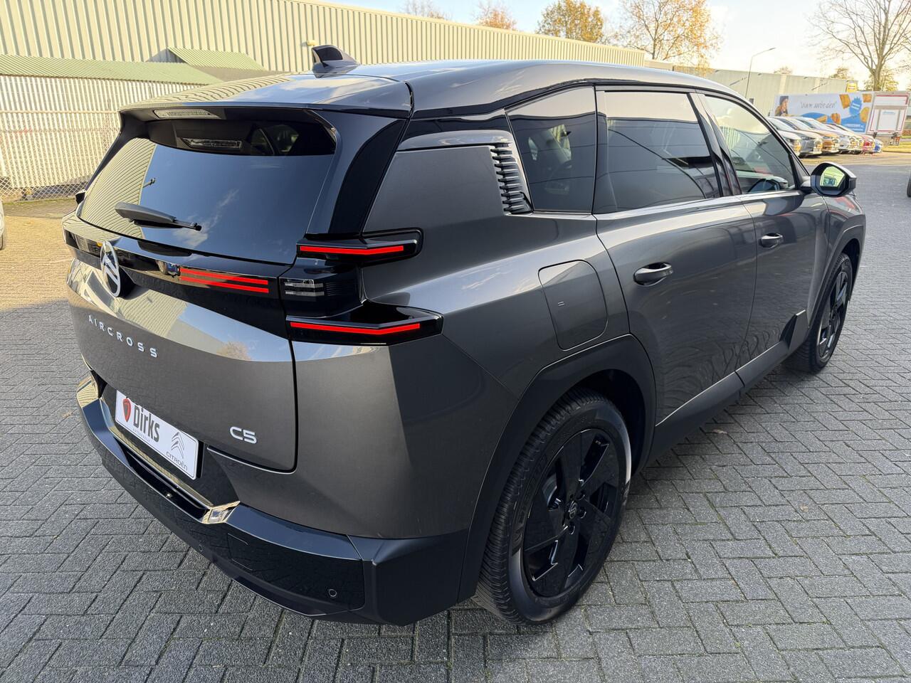 Citroen C5 Aircross 145pk Hybrid Max (Elektrisch Schuifdak - Trekhaak - 19"incl 4S - Elektrische klep - 360gr Camera - Leder - Stoel-/- stuurverwarming - Two tone)