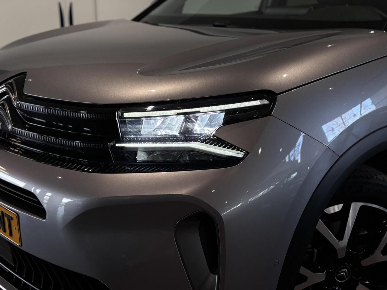 Citroen C5 Aircross Shine Pack 1.6 Hybrid 225pk e-EAT8 AUTOMAAT | HANDSFREE A.KLEP | TREKHAAK | ALCANTARA/LEDER | ADAPTIVE CRUISE | NAVI | CAMERA