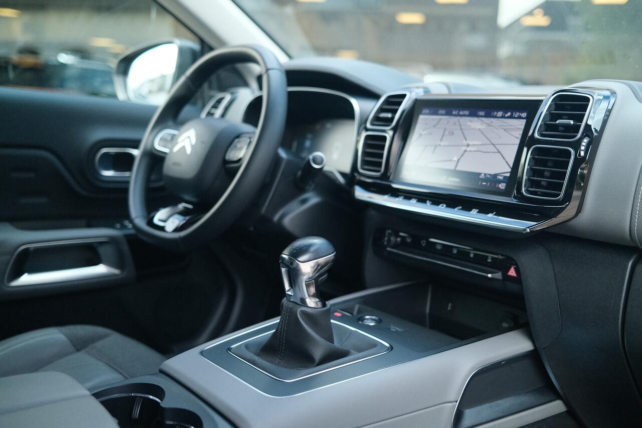 Citroen C5 Aircross PT 130 Feel Leer | Trekhaak | Stoelverwarming