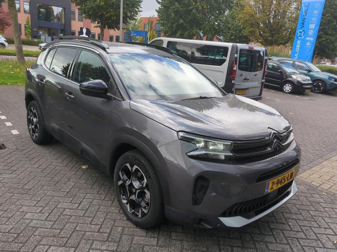Citroen C5 Aircross 1.2 Hybrid 136 Plus / ALL-IN RIJKLAARPRIJS /Navi/Camera/Keyless/Elektrische Stoelverstelling