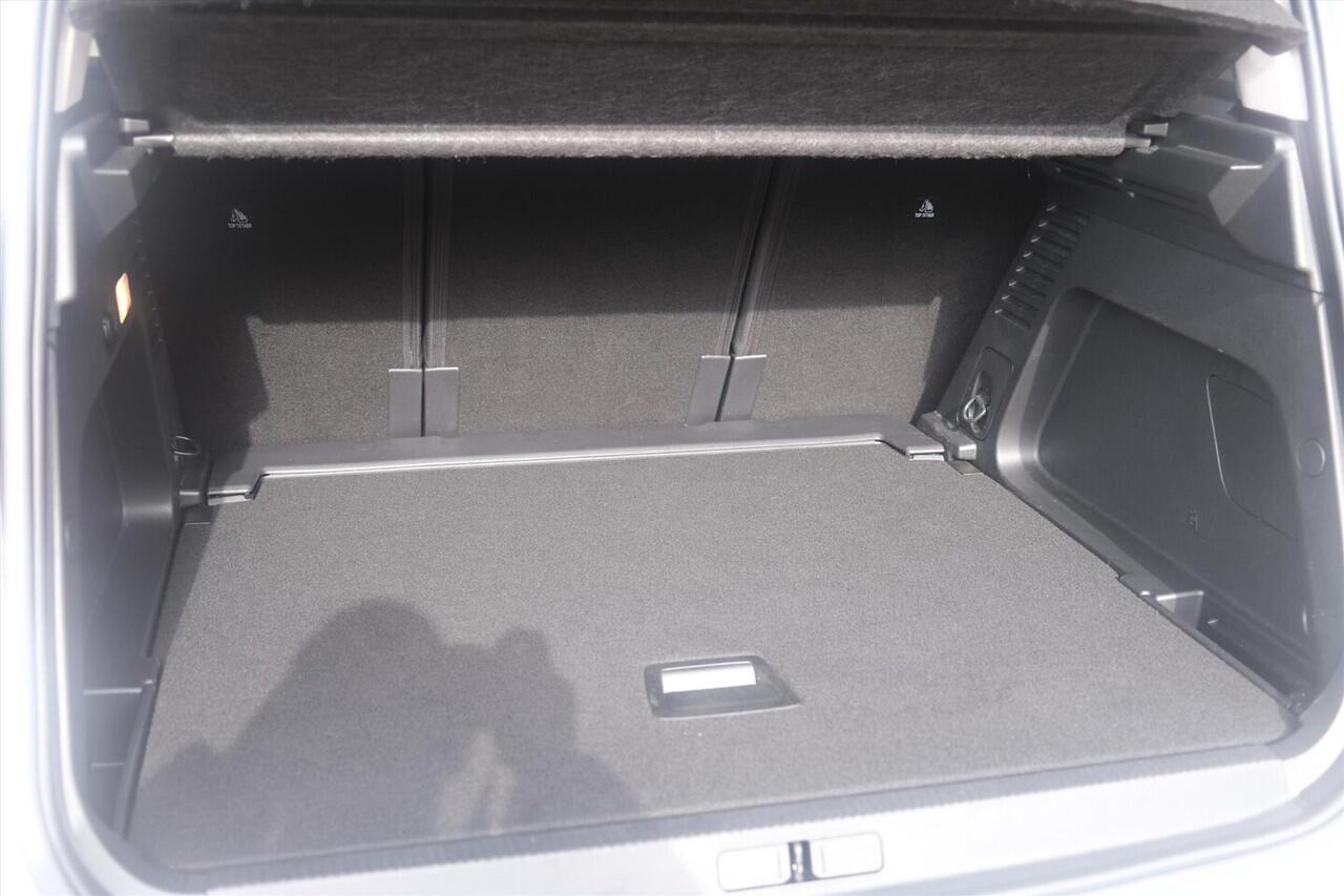 Citroen C5 Aircross PT 180 EAT8 Automaat Feel TREKHAAK! | Camera | Navi | Parkeersensoren voor en achter