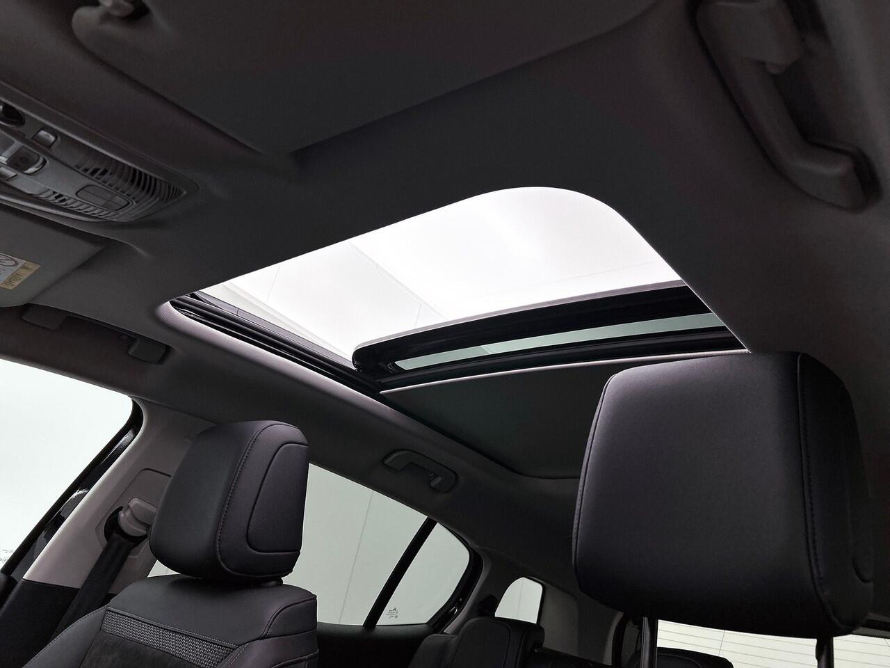 Citroen C5 Aircross Plug-in Hybrid 225pk Automaat Max | Panoramadak | Elektrische Achterklep | Alcantara bekleding |