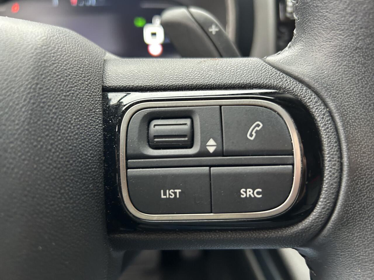 Citroen C5 Aircross 1.2 PureTech Shine // LED // NAVI + CARPLAY // CAMERA // PDC V+A // KEYLESS