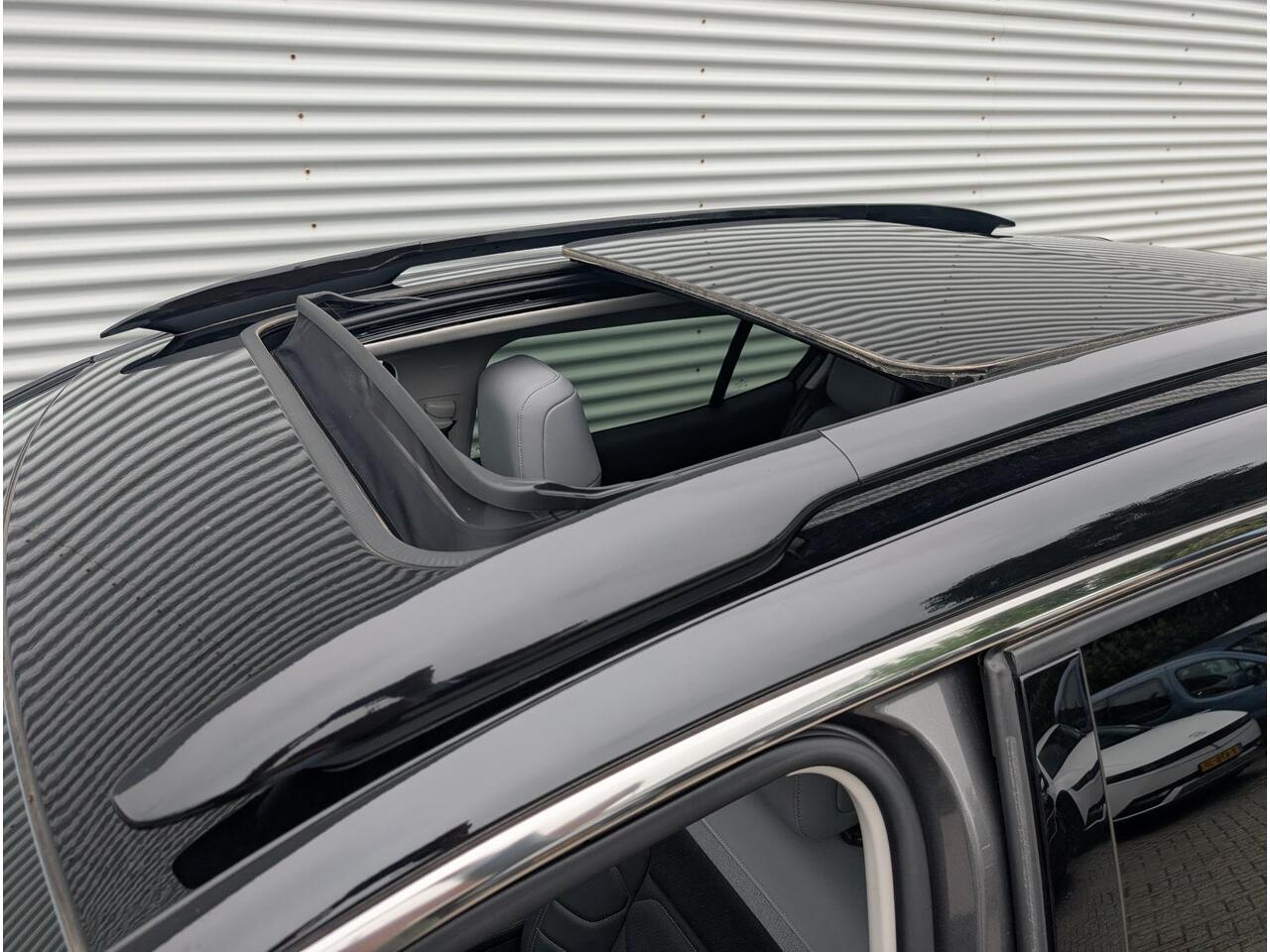 Citroen C5 Aircross Max 1.6 HYbrid PHEV 180pk e-EAT8 | TWO-TONE! | HANDSFREE A.KLEP | SCHUIF/KANTELDAK | ADAPTIVE CRUISE | 360° CAMERA | NAVI | DAB+