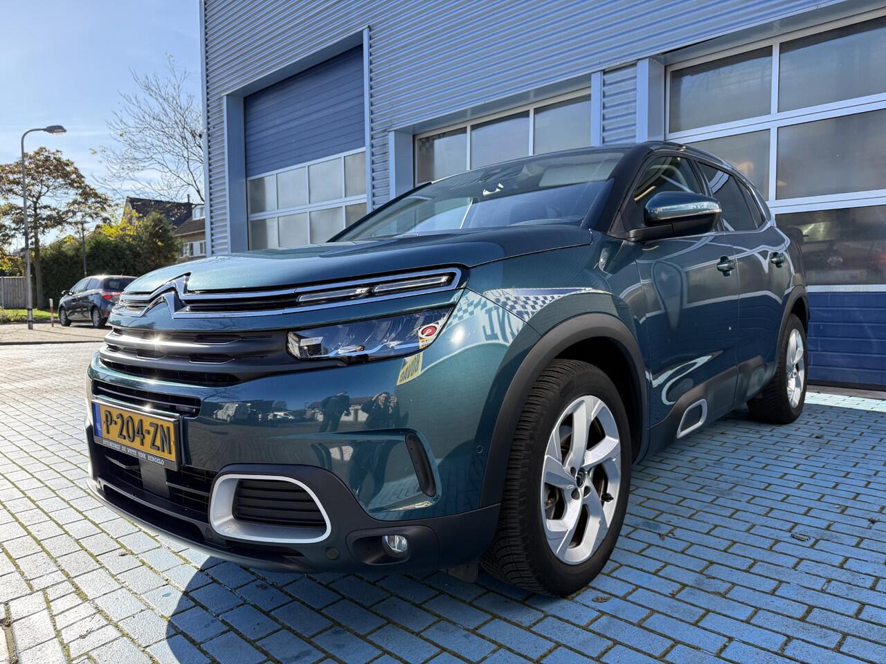 Citroen C5 Aircross 1.2 CRUISE NAVI APPLE P-CAM
