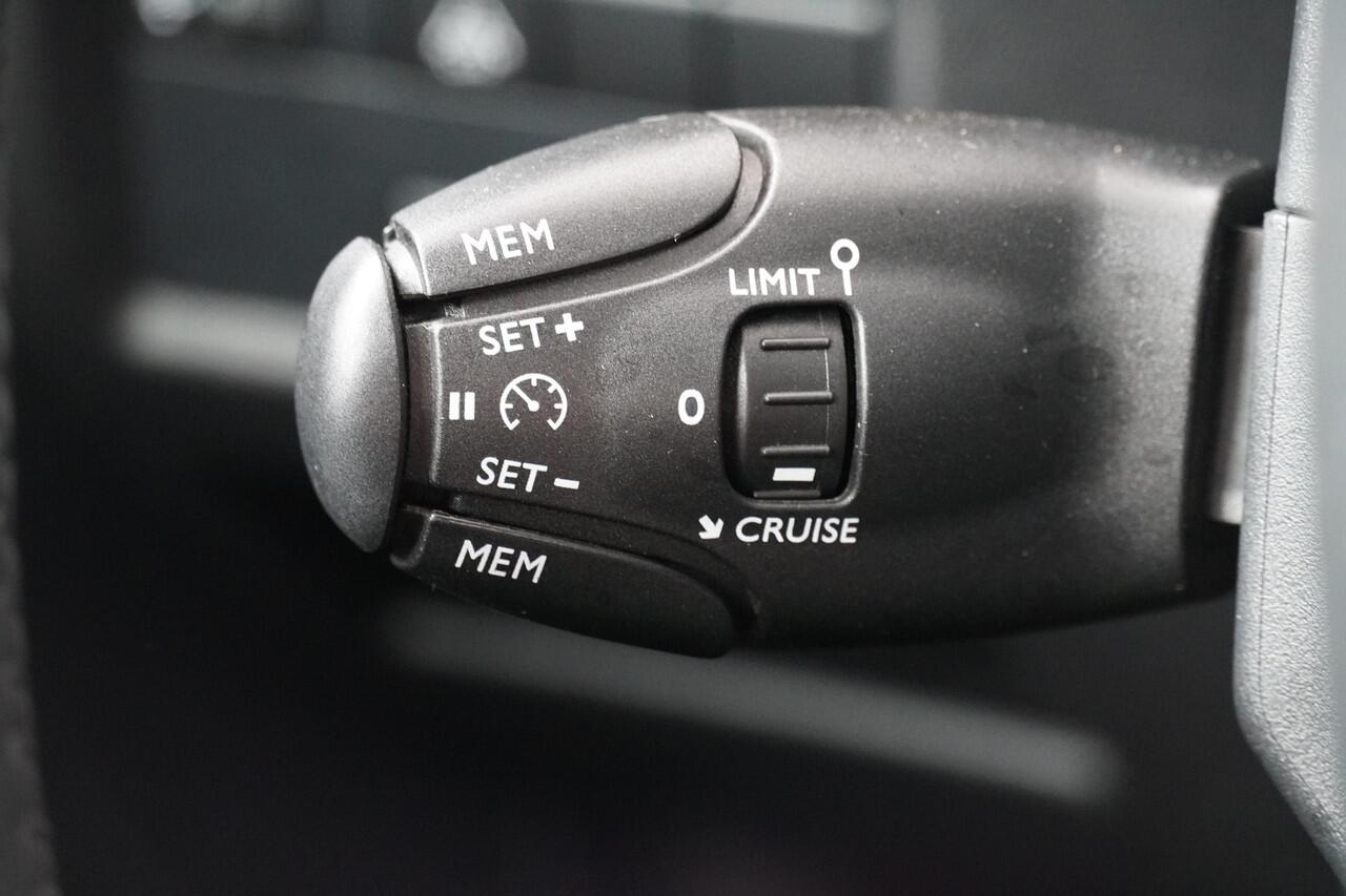 Citroen C5 Aircross BWJ 2020 1.2 131 PK Business STOELVERW. | KEYLESS ENTRY + START | CLIMA | NAVI | CRUISE | PDC V+A | VIRTUAL COCKPIT | MULTIFUNCT. STUUR | LMV 18 INCH | ISOFIX