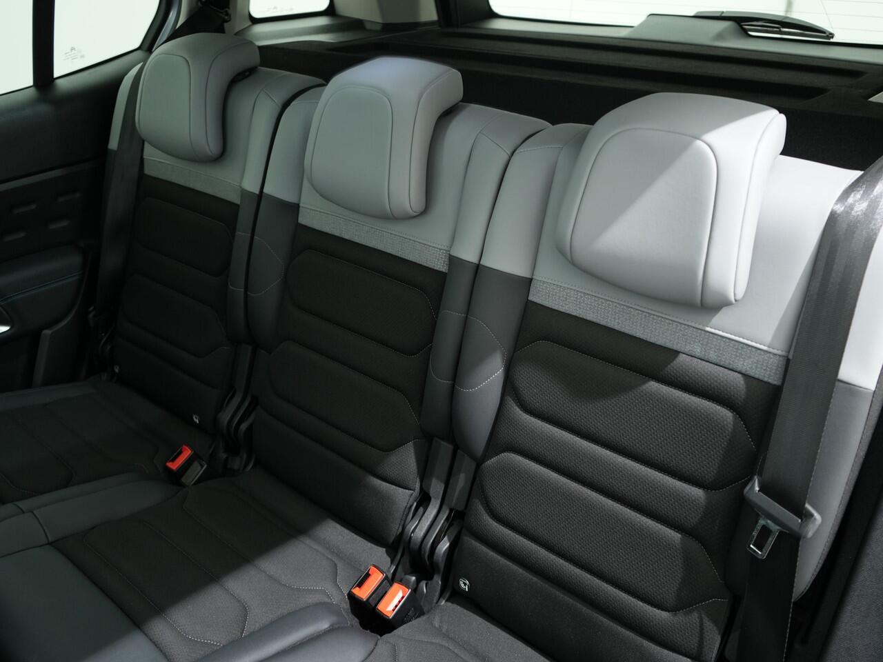 Citroen C5 Aircross 1.6 PHEV 225PK MAX BLACK PACK | Panoramadak | Elek. achterklep