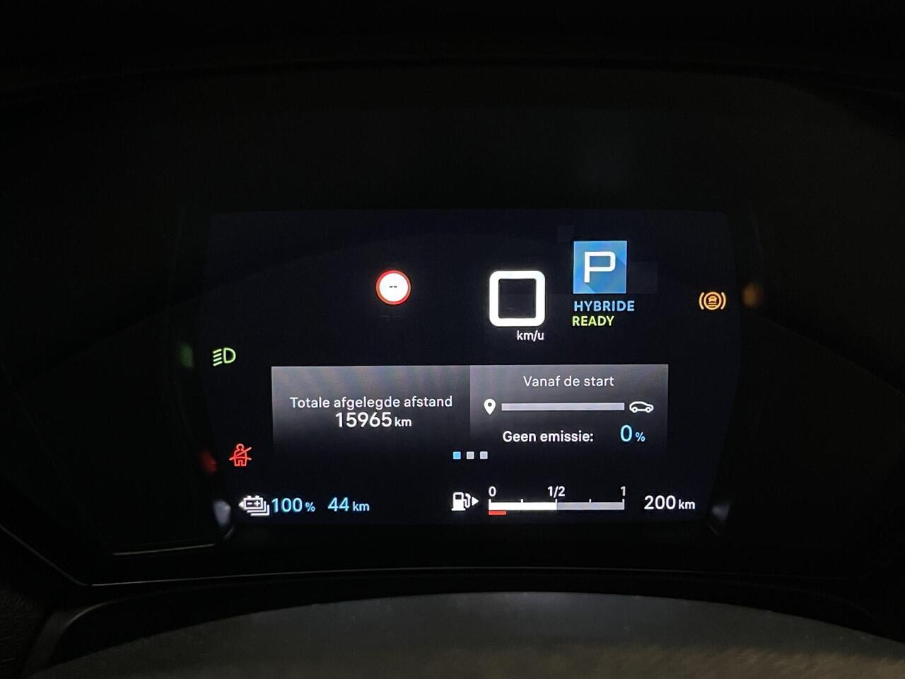 Citroen C5 X 1.6 Plug-in Hybrid 225 Feel 19"/Stoelverwarming/Camera/Navigatie/Apple Carplay & Android Auto