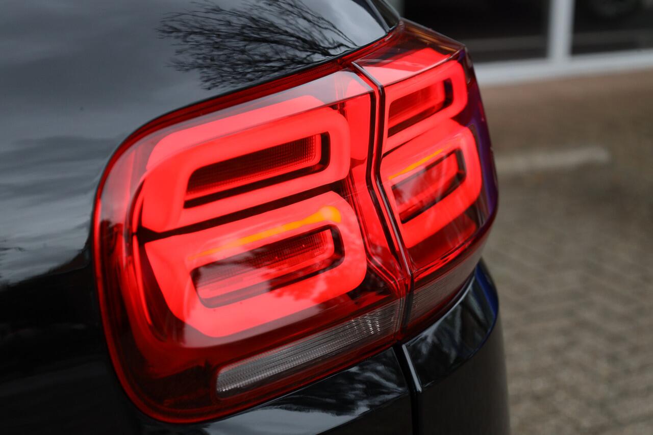 Citroen C5 Aircross PT 130 Shine Eelektrisch Schuif/Kanteldak | Camera & sensoren | Navi | Apple Carplay/Android Auto