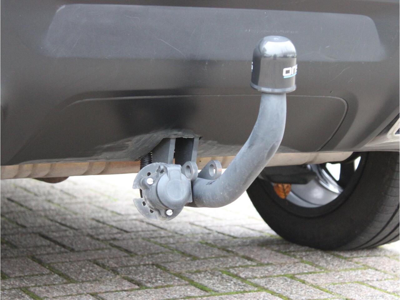 Citroen C5 Aircross 1.6 Plug-in Hybrid 225 Business Plus | Automaat | Camera / Trekhaak / Pano / Navi