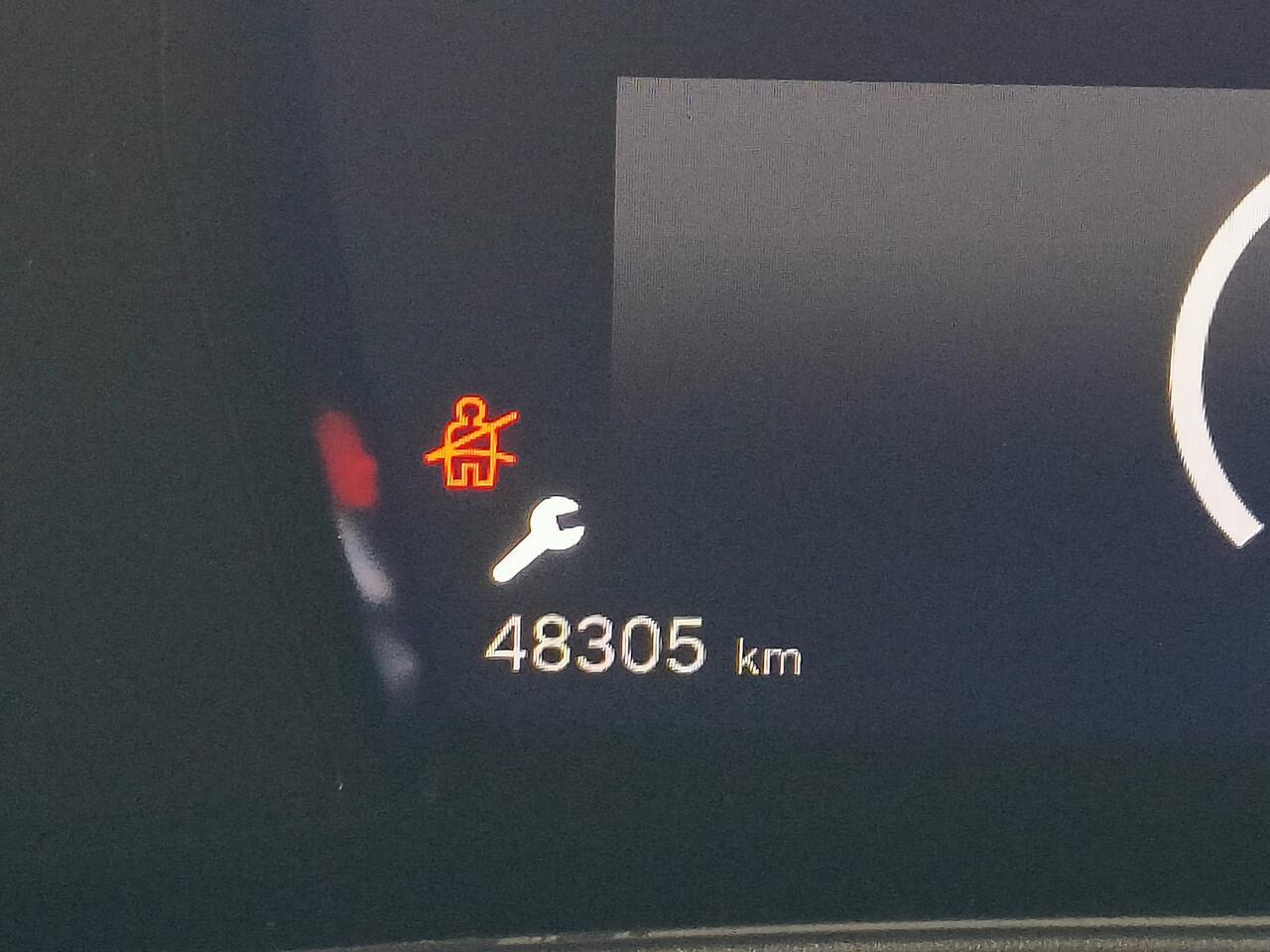 Citroen C5 X 1.2 PureTech 130 PK Business AUTOMAAT uit 2023 Rijklaar + 12 maanden Bovag-garantie Henk Jongen Auto's in Helmond, al 50 jaar service zoals 't hoort!