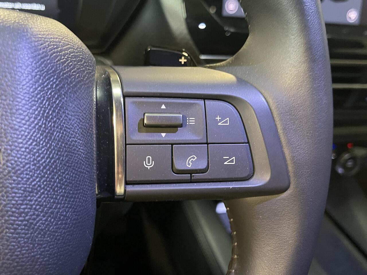 Citroen C5 X 1.6 Plug-in Hybrid 225 Feel 19"/Camera/Navigatie/Apple Carplay & Android Auto