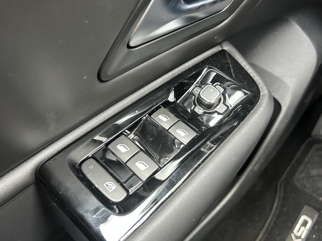 Citroen C5 X 1.2 PT 130 Business Plus Aut. | Lederen bekleding | Camera | Prijs is rijklaar