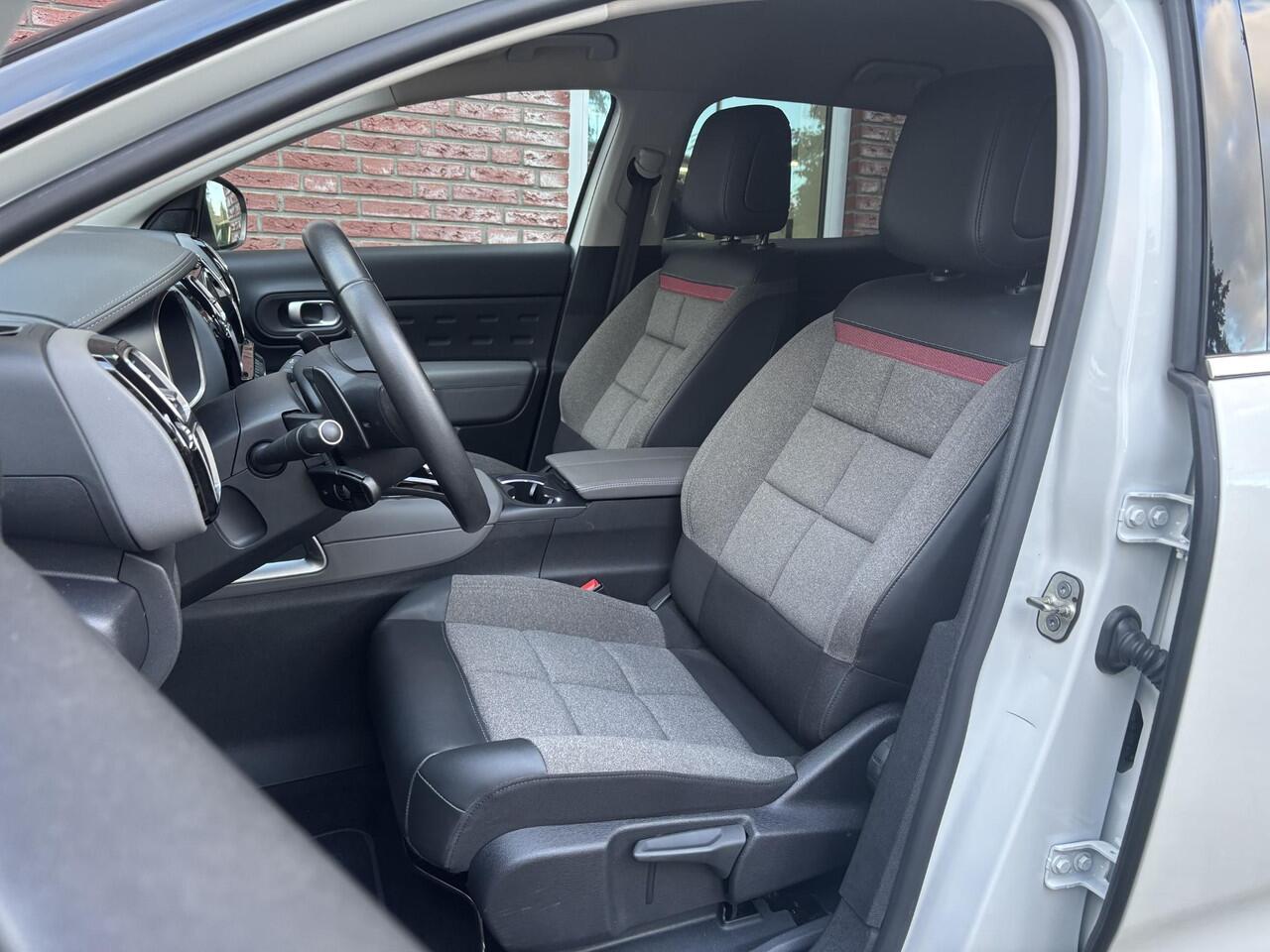 Citroen C5 Aircross C-Series Feel Pack 1.6 HYbrid PHEV 225pk e-EAT8 | TWO-TONE PARELMOER | NAVI | CAMERA | KEYLESS ENTRY | STOELVERW. | ADAPTIVE CRUISE | DODEHOEKBEW.