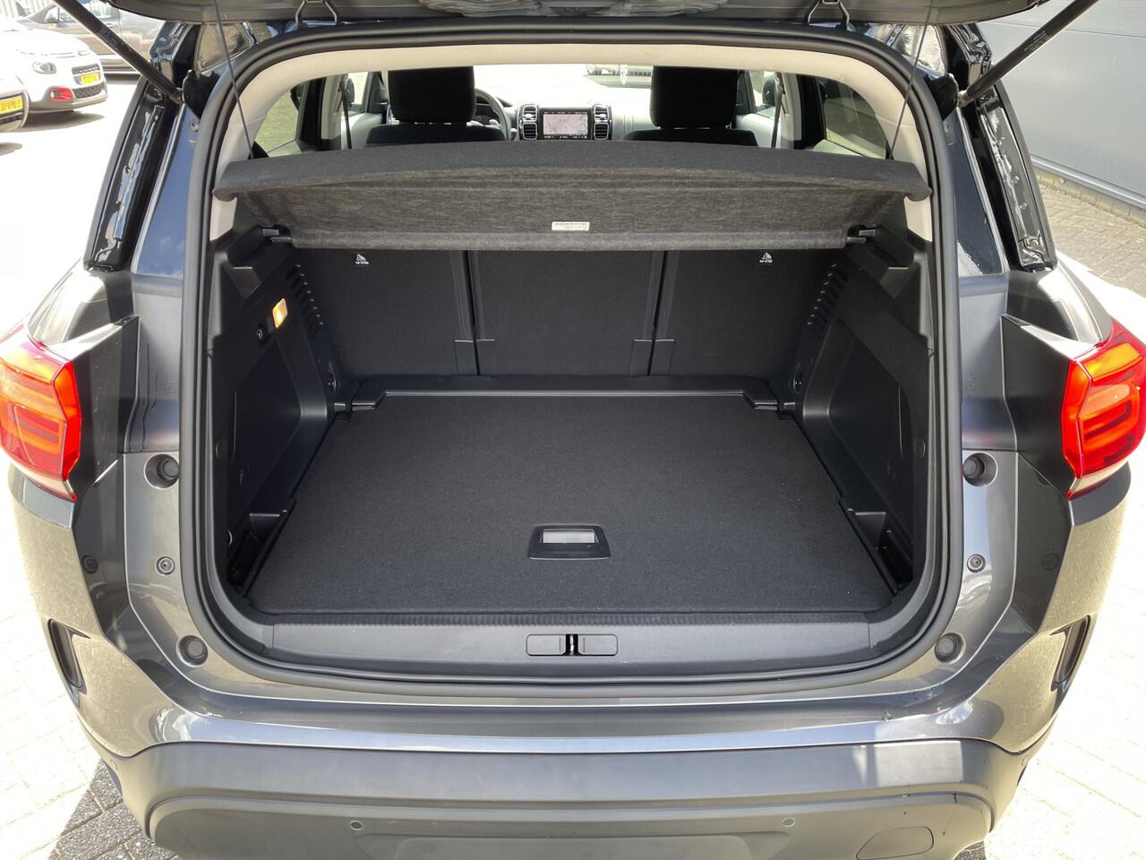 Citroen C5 Aircross 130pk Feel (Camera - Parkeersensoren V+A - LED - Twotone - Automatische Airco - Navigatie)