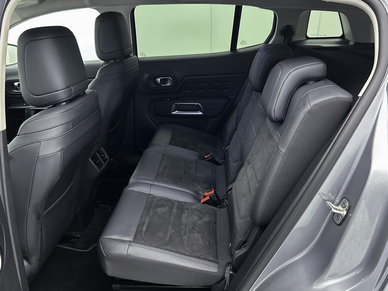 Citroen C5 Aircross 136 pk Hybrid Automaat ë-Series | Rijklaar | alcantara | Stoelverwaming | Adaptieve cruise control |