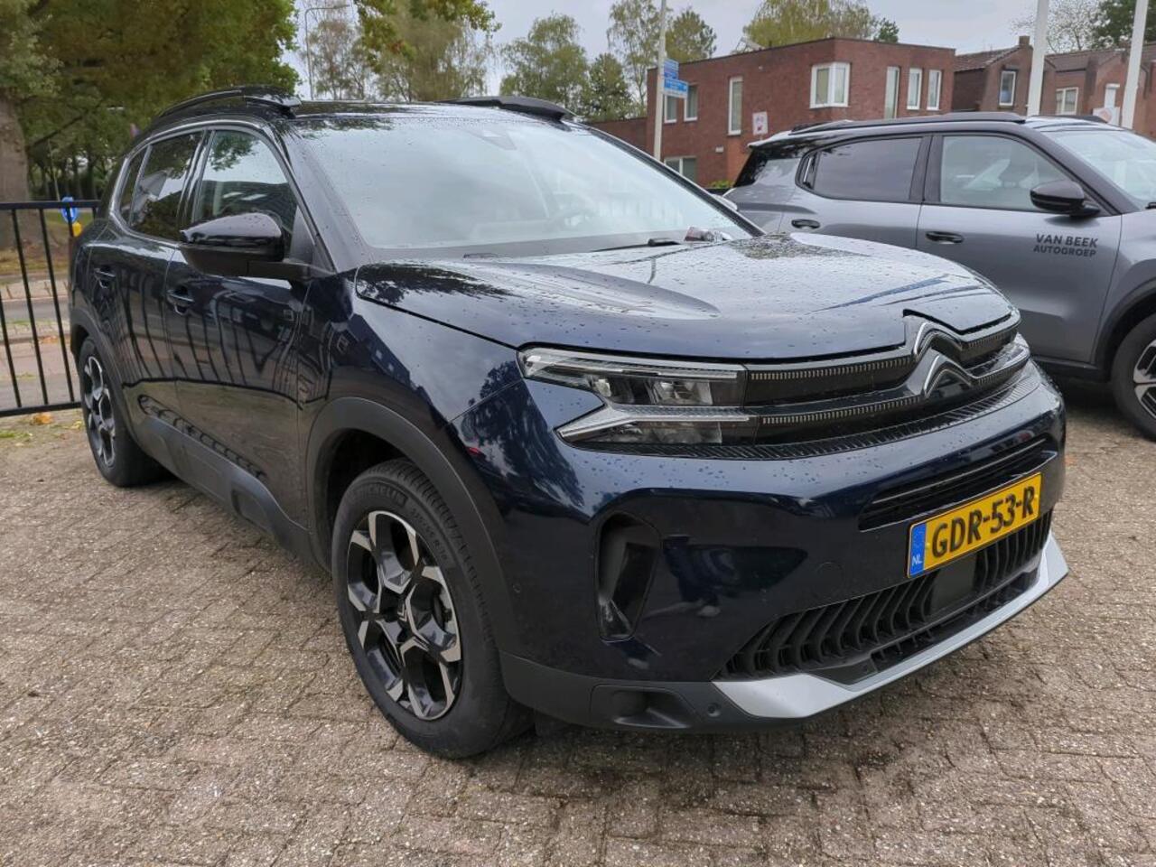 Citroen C5 Aircross 1.2 Hybrid 136 Plus / ALL-IN RIJKLAARPRIJS /Navi/Camera/Keyless/Dakrails