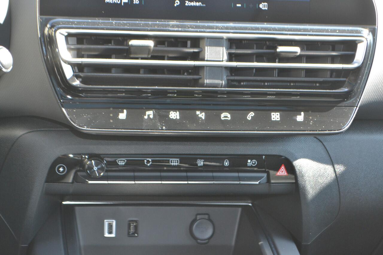 Citroen C5 Aircross 1.6 Plug-in Hybrid 225pk Max I AUTOMAAT I PANORAMADAK I NAVIGATIE I ACHTERUITRIJCAMERA I PARKEERSENSOREN VOOR & ACHTER I EL. ACHTERKLEP I L.M. VELGEN I LEDER + ALCANTARA BEKLEDING I MAX AANHANGERGEWICHT 1.300 KG GEREMD I