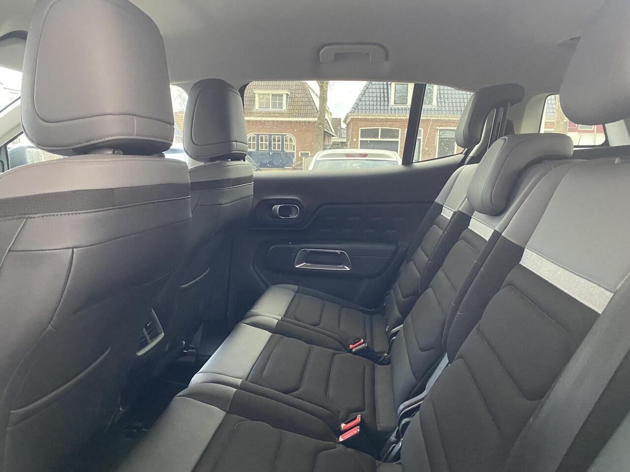 Citroen C5 Aircross 1.2T 130pk C-Series | Comfort Seats | PHC Vering | Achteruitrijcamera | Navigatie | PDC | Privacy Glass | Dodehoek detectie