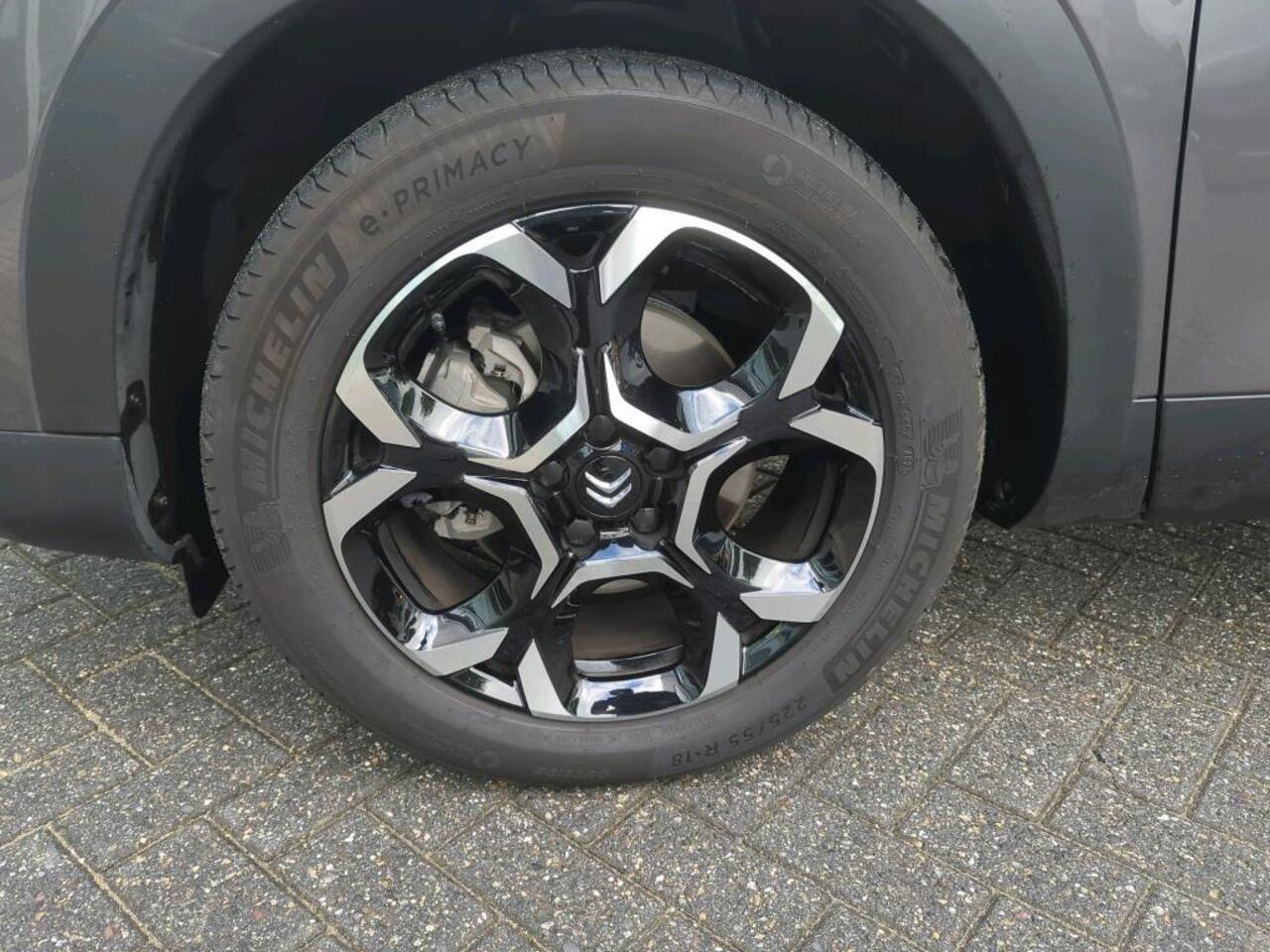 Citroen C5 Aircross 1.2 Hybrid 136 Plus / ALL-IN RIJKLAARPRIJS /Navi/Camera/Keyless/Elektrische Stoelverstelling