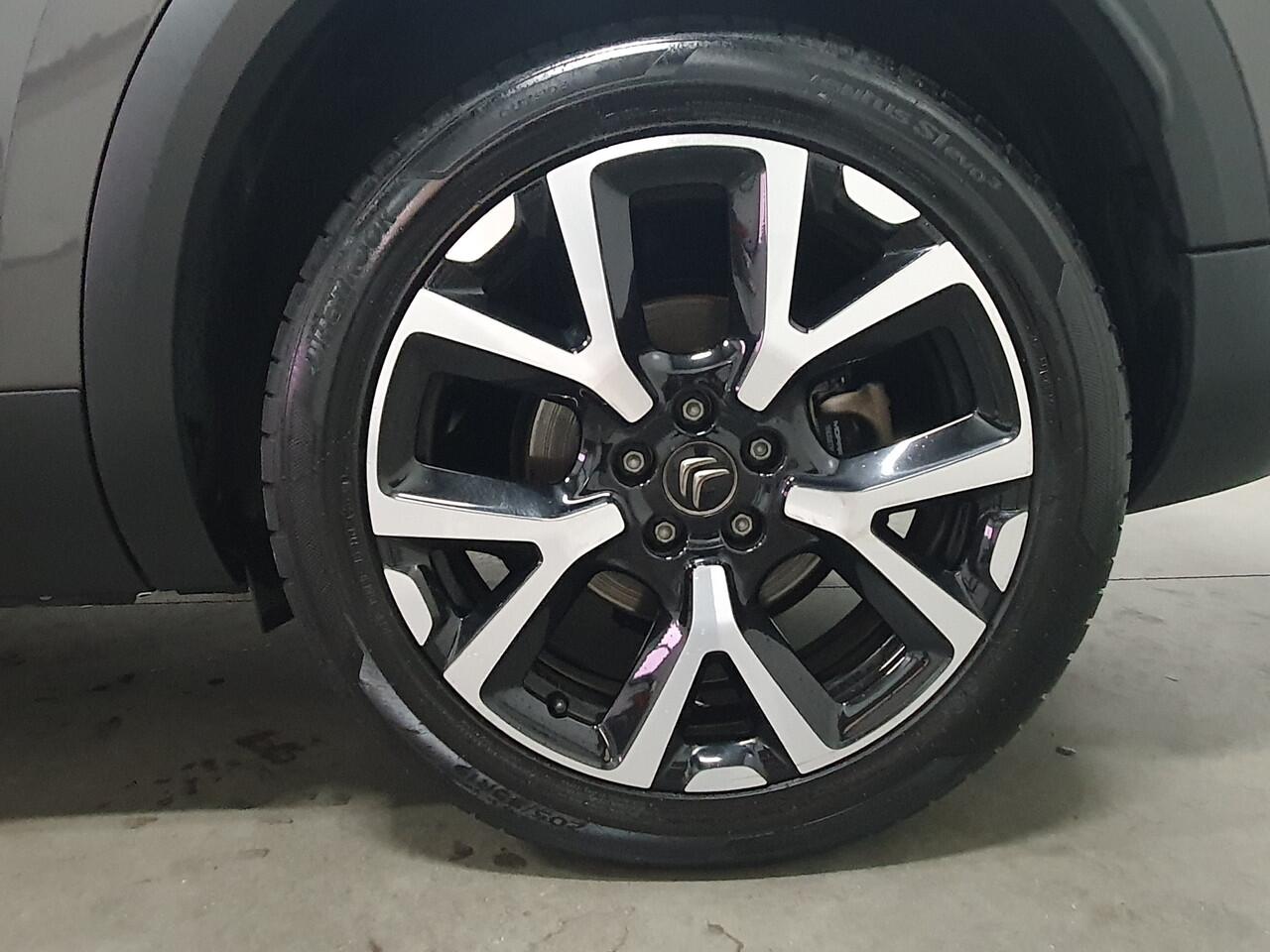 Citroen C5 Aircross 1.2 PureTech Business Plus NAVI/LED/TRHAAK/LMV