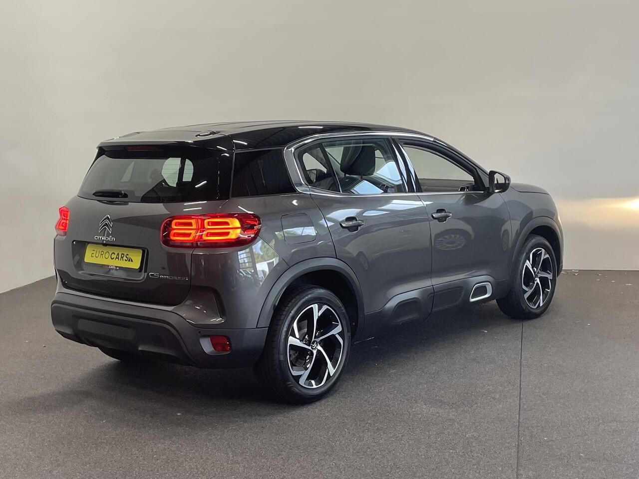 Citroen C5 Aircross 1.2 PureTech 130pk Feel Auto. Navigatie Apple Carplay/ Android Auto Parkeersensoren Cruise Control Climate Control Lichtmetalen velgen