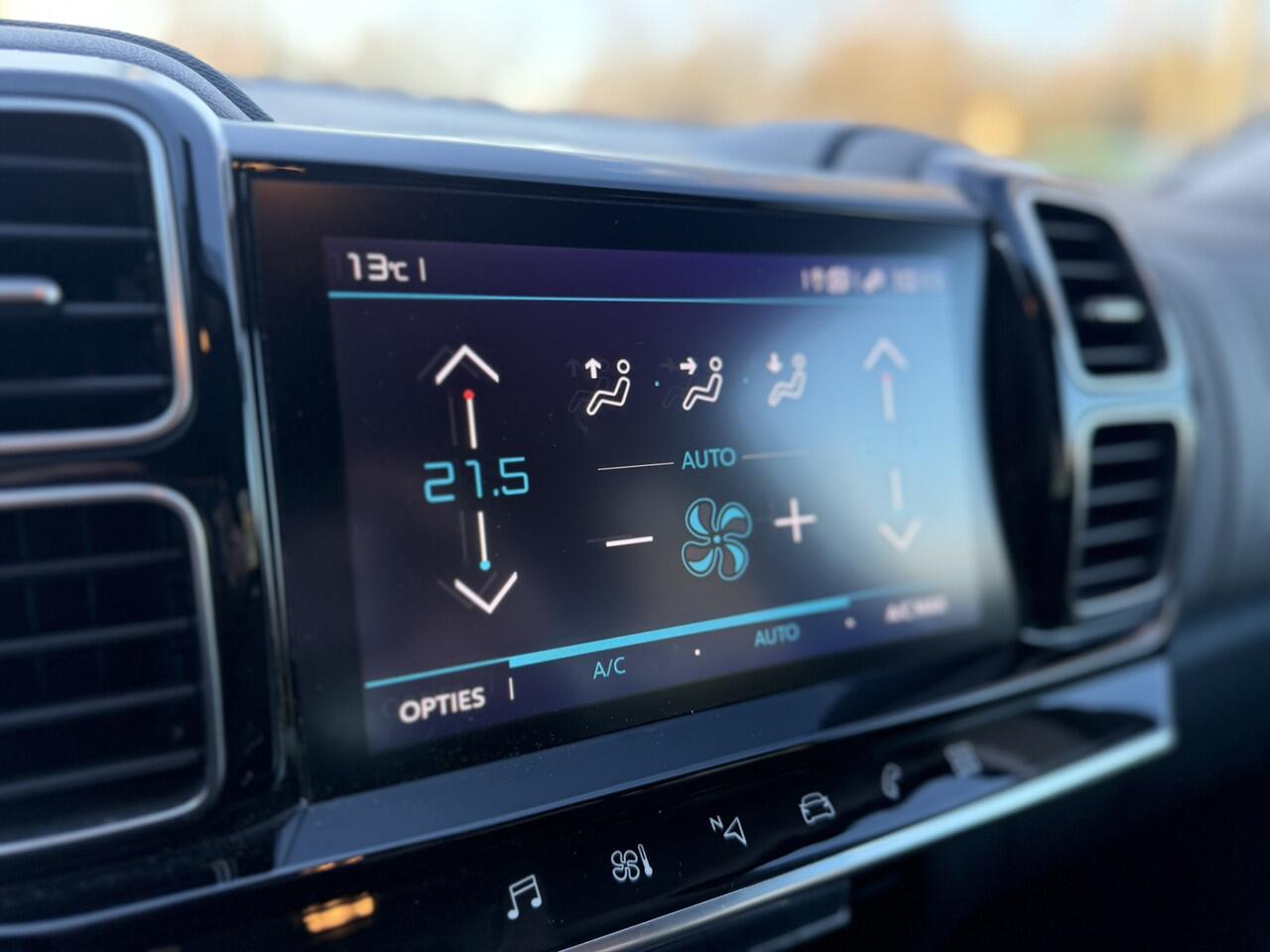 Citroen C5 Aircross 130pk C-Series Trekhaak|Navigatie|Camera