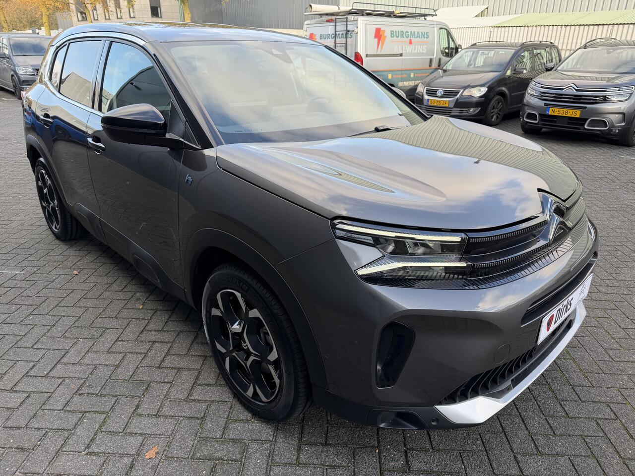Citroen C5 Aircross 180pk Hybride Max (Camera - Keyless Start - LED - Parkeersensoren V+A - Navigatie - Automatische Airco - Apple Carplay)
