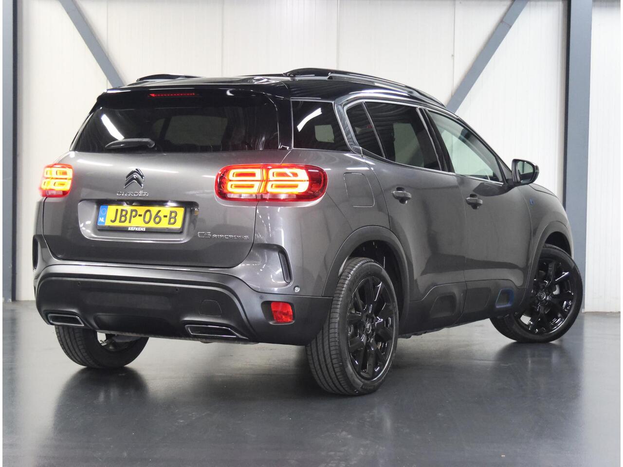 Citroen C5 Aircross 1.6 Plug-in Hybrid 225PK Shine | AppleCarPlay/AndroidAuto | 360'Camera | LEER | Glazen schuifdak | Cruise Control | 19''LMV | Stoelverwarming | Navigatie | Isofix | Privacy Glass | Elektrische Klep