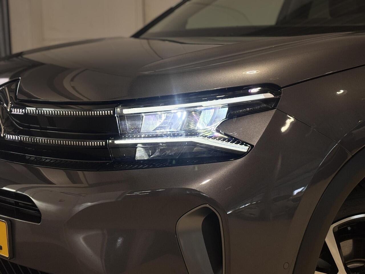 Citroen C5 Aircross Shine Pack 1.6 HYbrid PHEV 225pk e-EAT8 | TWO-TONE! | SCHUIF/KANTELDAK | PARK ASSIST | ADAPTIVE CRUISE | 360° CAMERA | NAVI | LEDER | STOELVERW. | DAB+