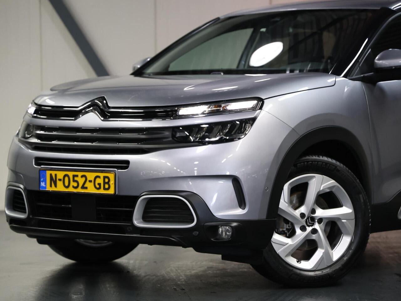 Citroen C5 Aircross 1.2 130PK Business | 1ste eigenaar | AppleCarPlay/AndroidAuto | Stof/Lederenbekleding | Camera | Cruise Control | Climate Control | Trekhaak | Navigatie | Isofix | Privacy Glass | Parkeersensoren |