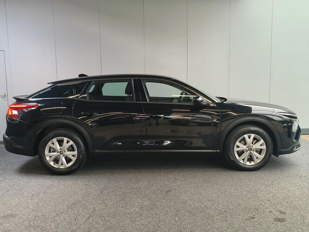 Citroen C5 X 1.2 PureTech 130 PK Business AUTOMAAT uit 2023 Rijklaar + 12 maanden Bovag-garantie Henk Jongen Auto's in Helmond, al 50 jaar service zoals 't hoort!