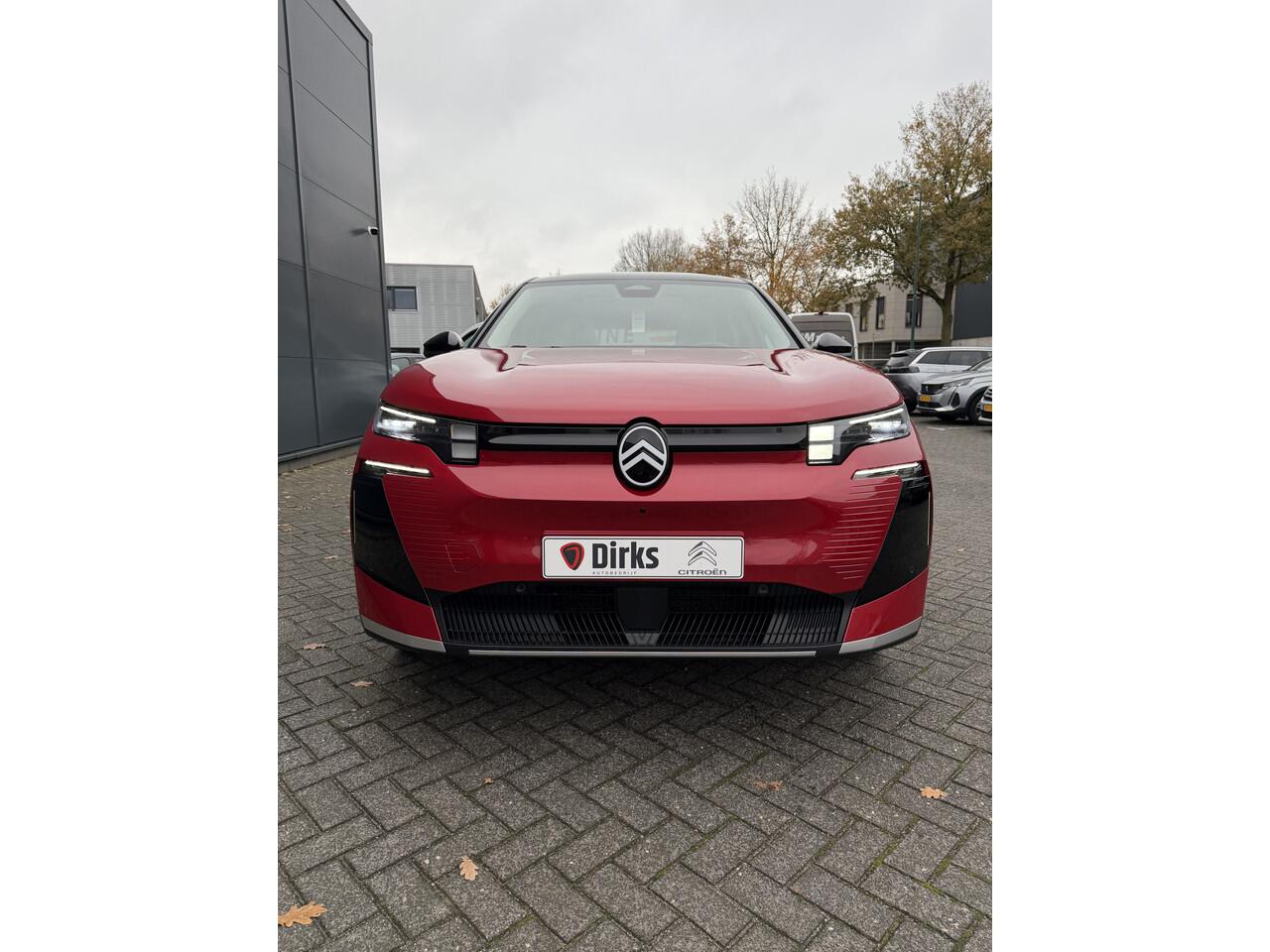 Citroen C5 Aircross "VOORRAAD" Max Comfort Range 73 kWh (Elektrisch Schuifdak - Trekhaak - Leder incl verwarming/koeling/massage/geheugen - 20"- Elektrische Klep - Warmtepomp - 360gr Camera)