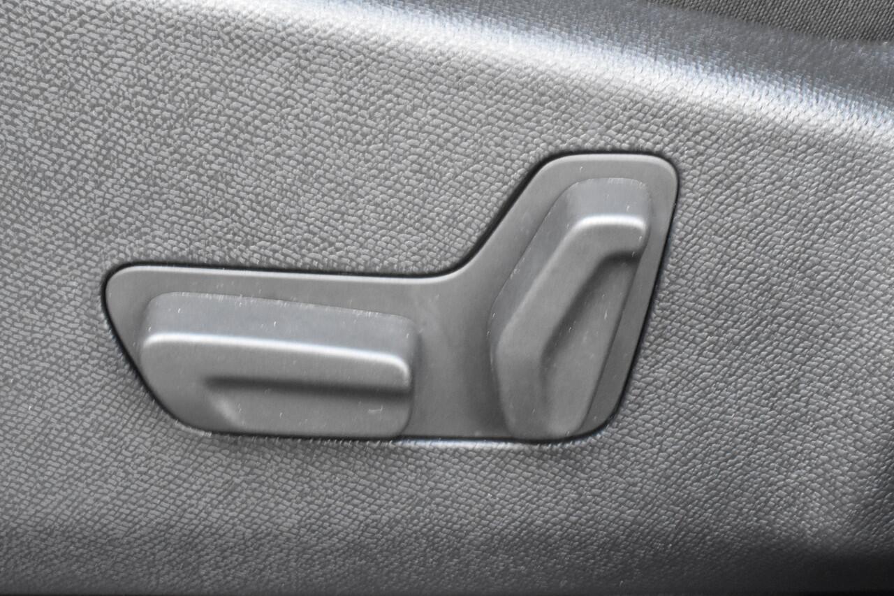 Citroen C5 Aircross Plug-in Hybrid 225 EAT8 Shine. Panoramadak | Automaat | Leder | Navigatie | Camera achter | | SOH 100% |