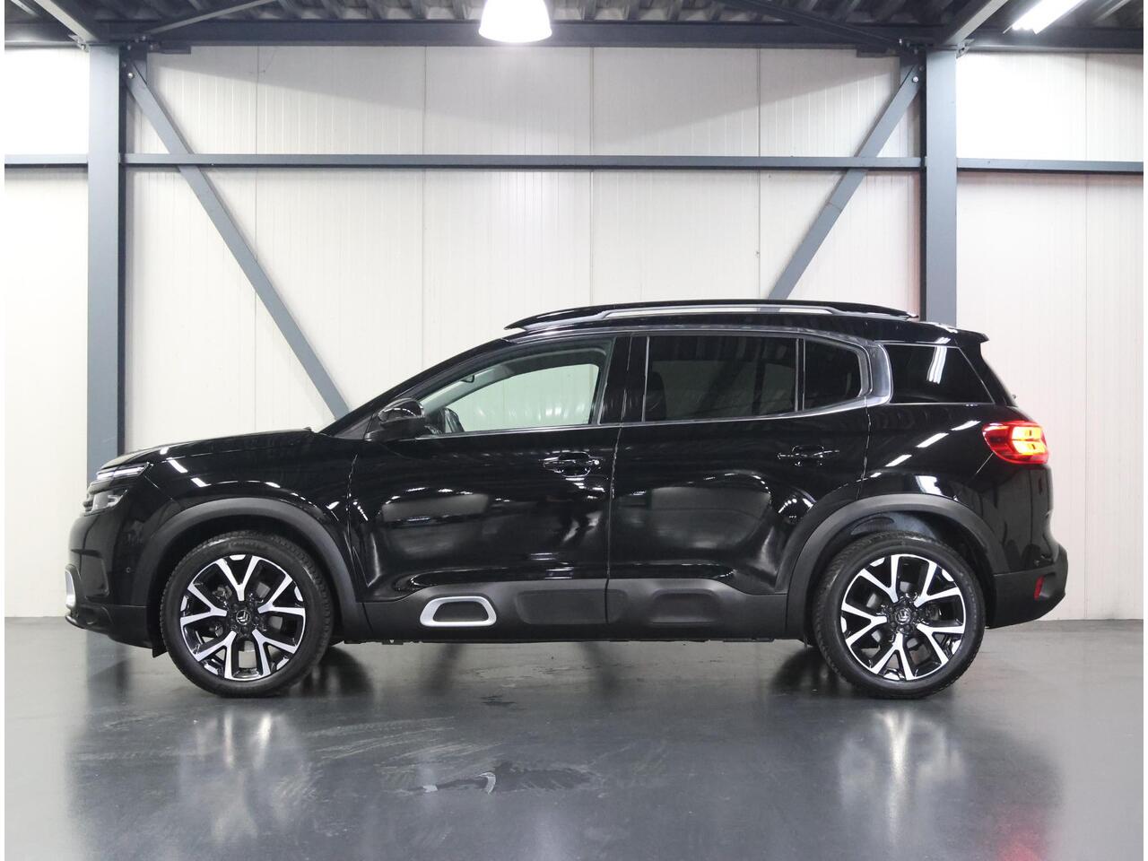 Citroen C5 Aircross 1.2 130PK Shine | AppleCarPlay/AndroidAuto | Stof/Lederen Bekleding | StoelVerwarming | Cruise Control | Camera | Keyless Start | LED | Elektrische Klep | Isofix | Privacy Glass |