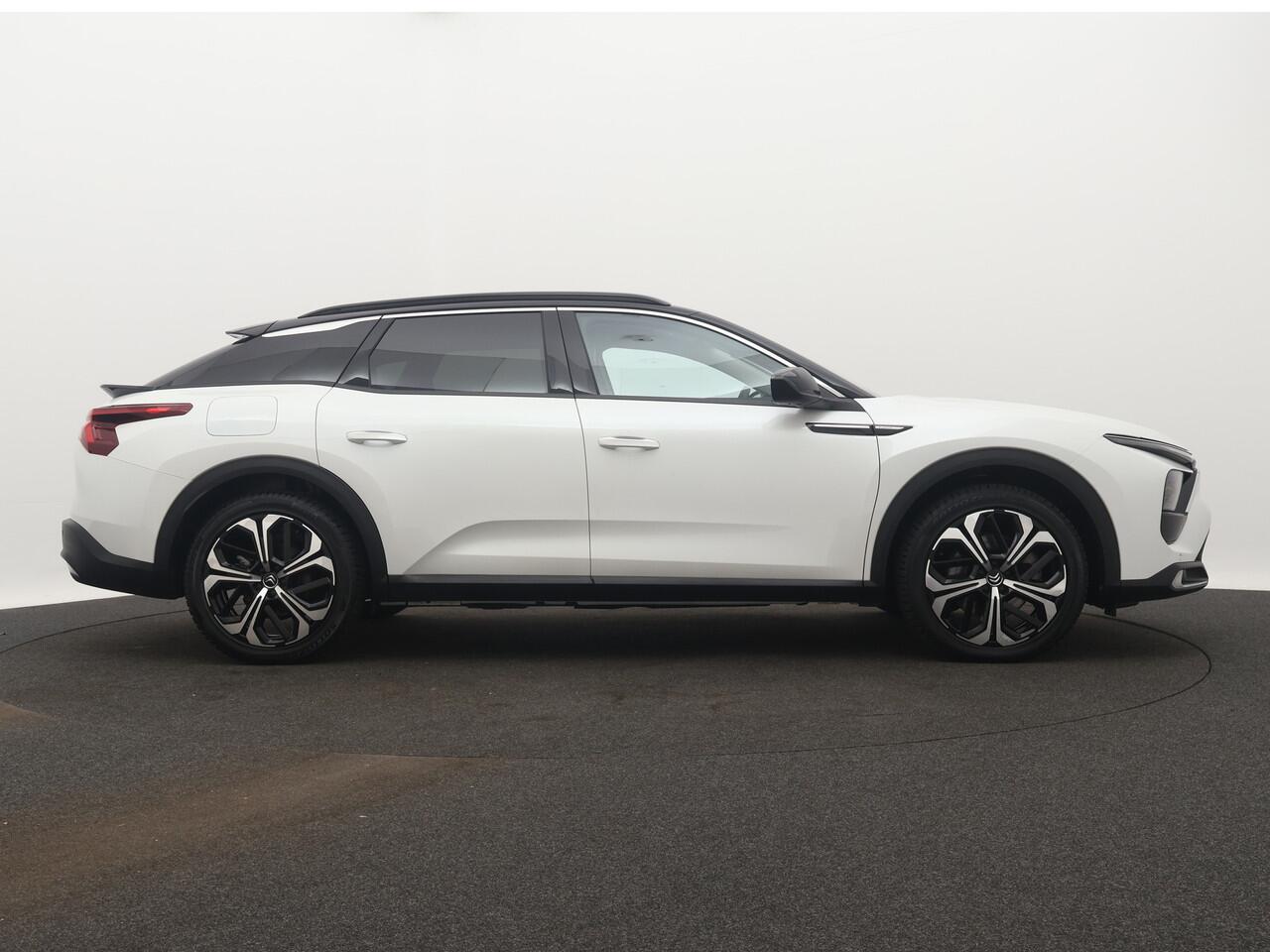 Citroen C5 X Plug-in Hybrid 225pk Automaat Business Plus | Rijklaar | headup display | Stoelverwaming | Stuurwielverwarming |