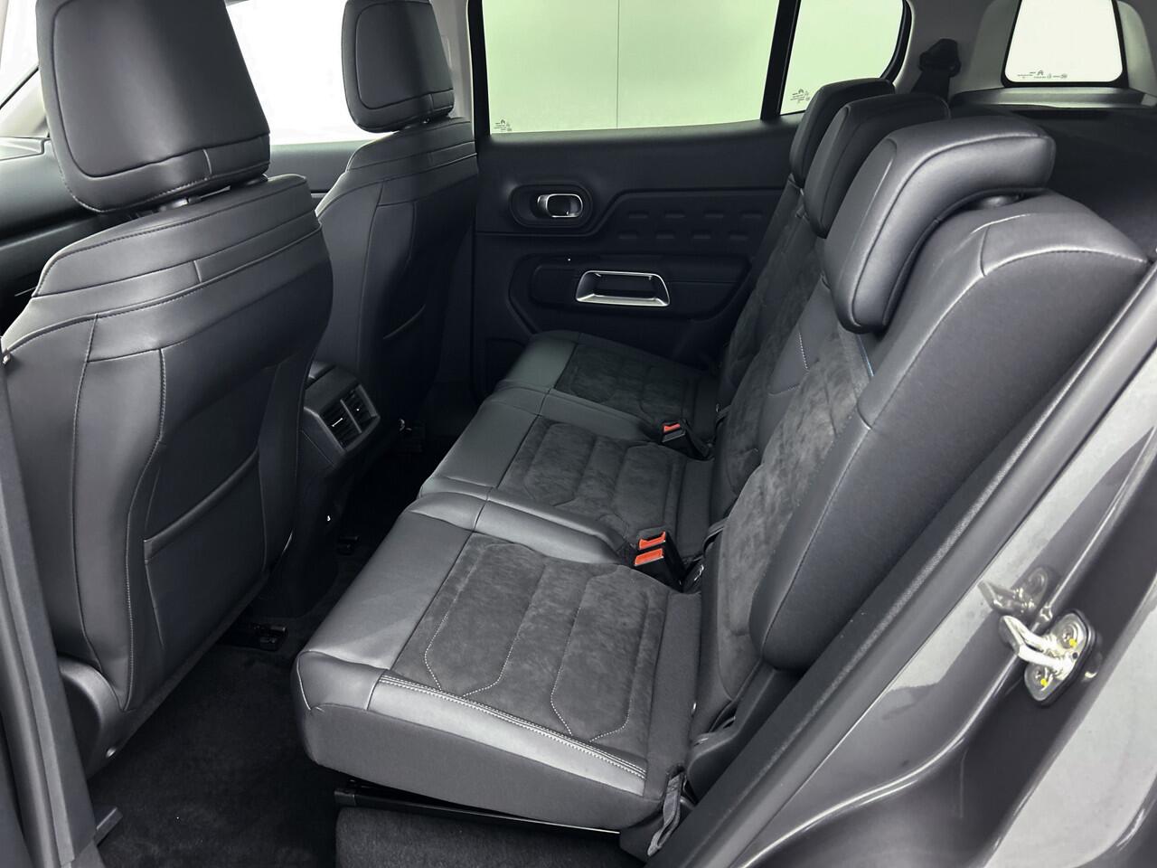 Citroen C5 Aircross Plug-in Hybrid 225pk Automaat Max | Panoramadak | Elektrische Achterklep | Alcantara bekleding |