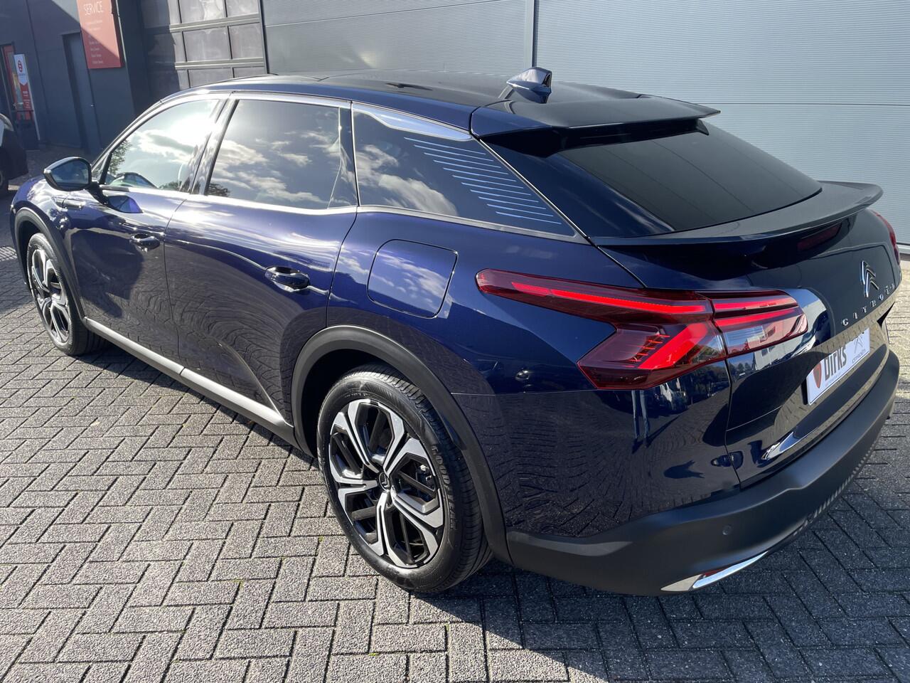 Citroen C5 X 225pk Hybrid Shine Pack (Elektrisch Schuifdak - Leder incl verwarming/geheugen - HiFi - Elektrische Klep - 360gr Camera - Adaptieve Cruise Controle - Keyless Entry - Headup - LED - Stuurwielverwarming)